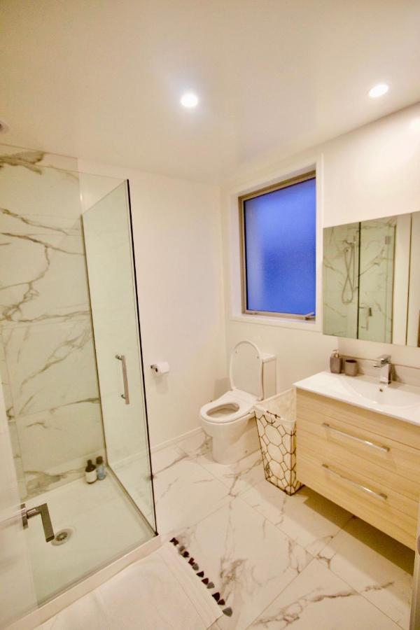 Perfect Modern Townhouse Cbd Крайстчърч Екстериор снимка
